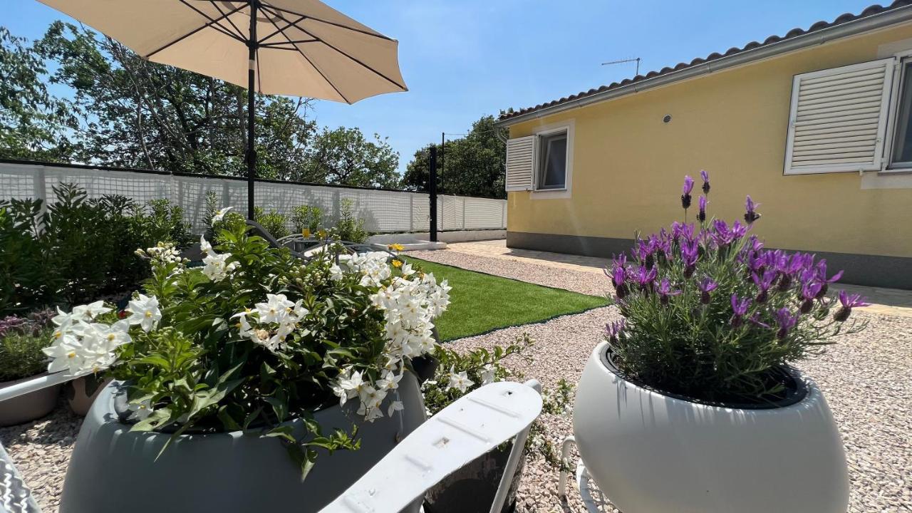 Appartamento House Roca Vodice Esterno foto
