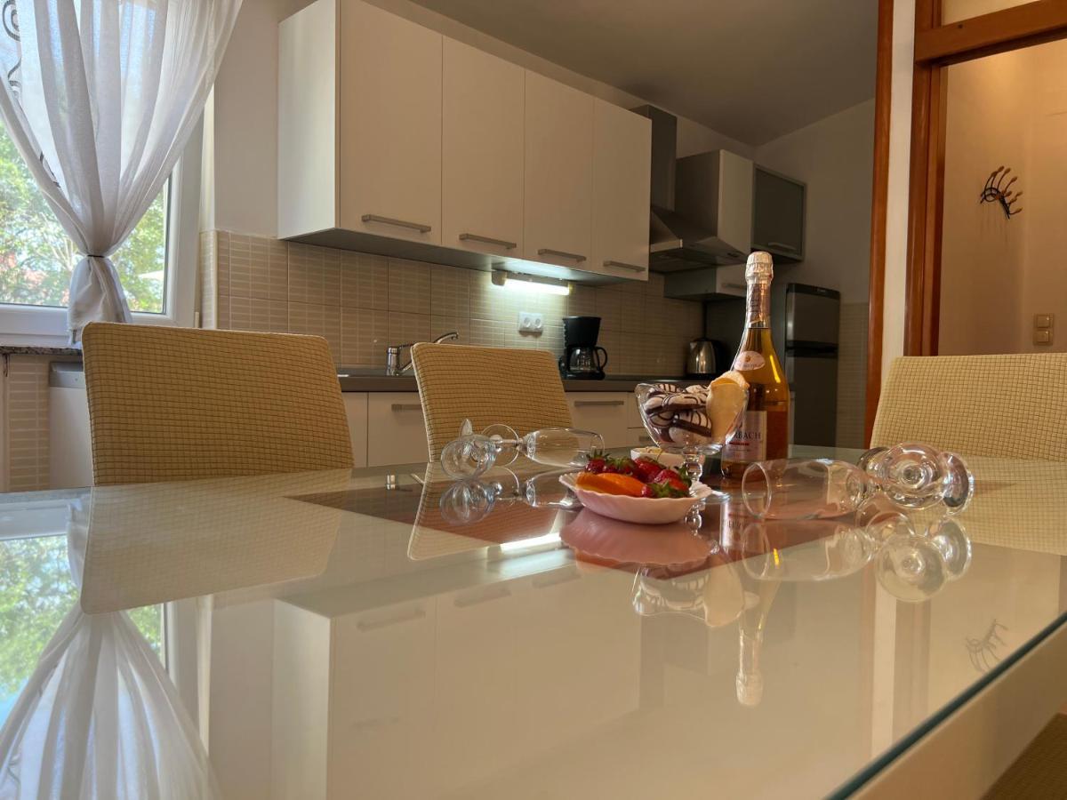 Appartamento House Roca Vodice Esterno foto