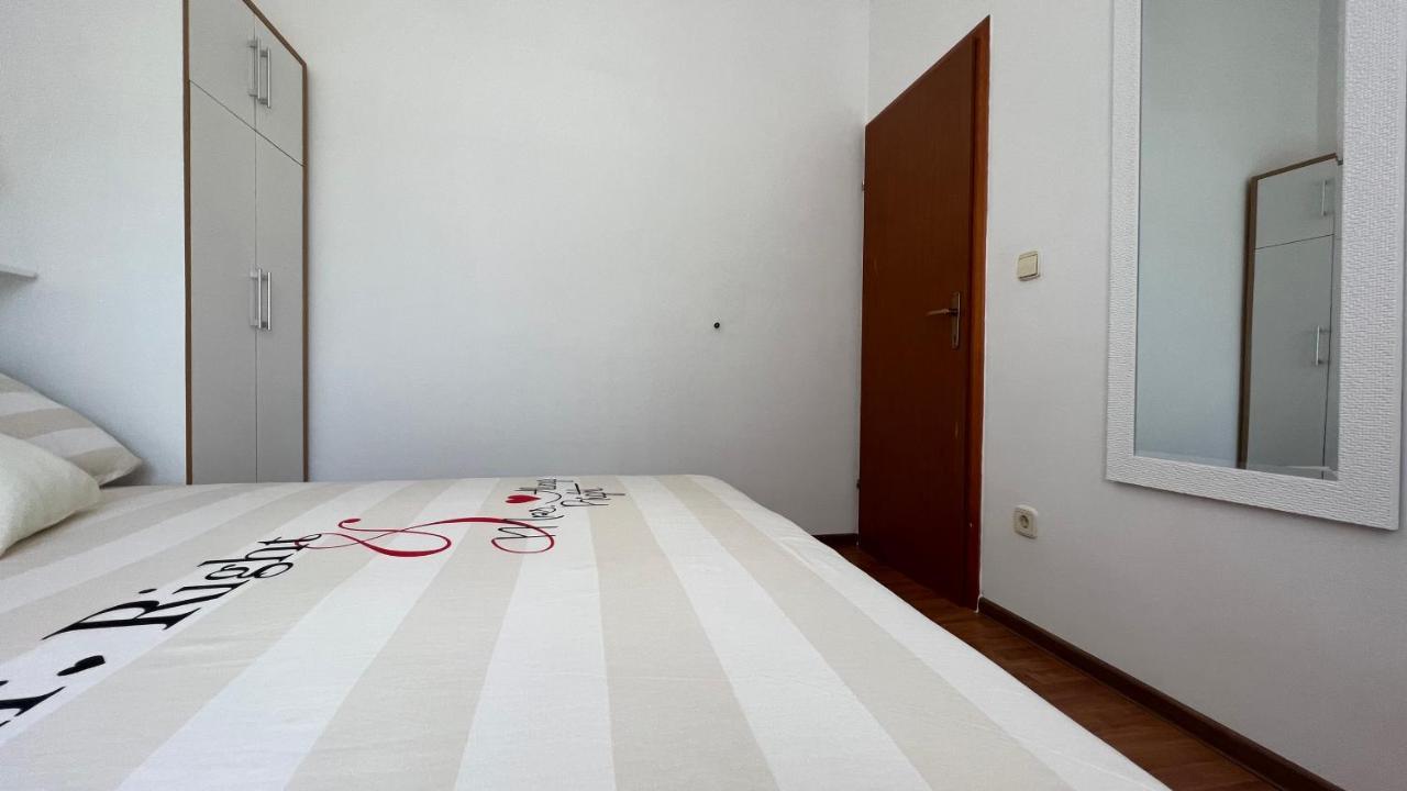 Appartamento House Roca Vodice Esterno foto
