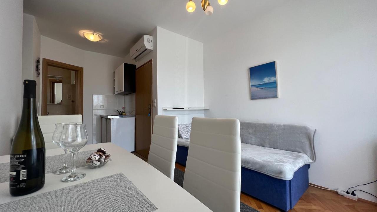 Appartamento House Roca Vodice Esterno foto