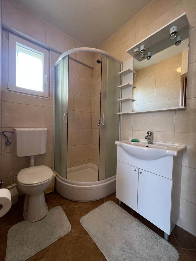 Appartamento House Roca Vodice Esterno foto