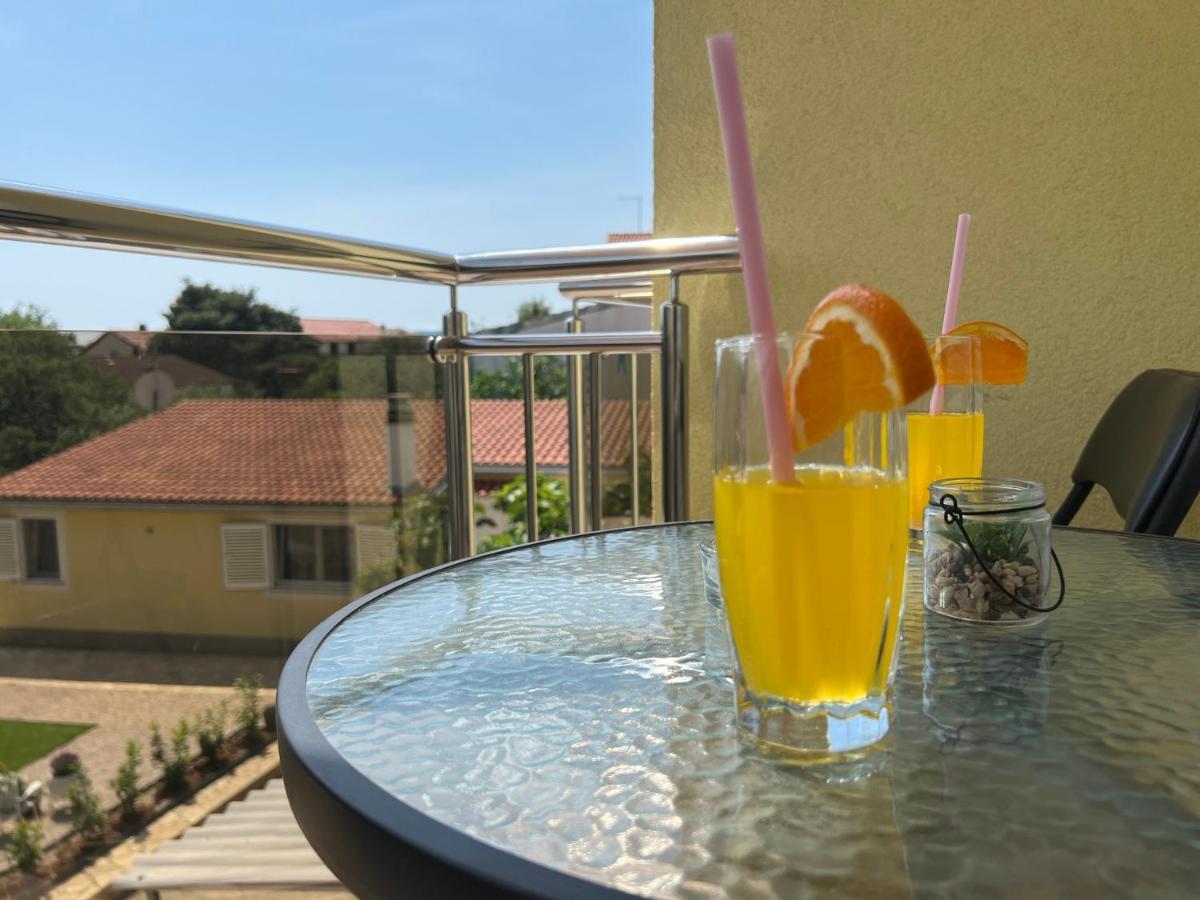 Appartamento House Roca Vodice Esterno foto